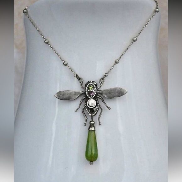 Free People Jewelry - Insect Pendant Necklace #1568